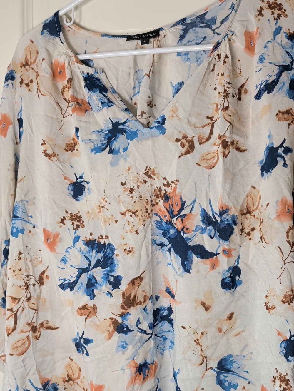 Floral Split-Neck Blouse in Cream and Blue - Picture 6 of 10